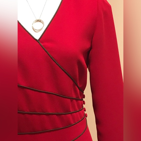 Donna Morgan women's burgundy wine colored with brown web like design, S… - Picture 5 of 11